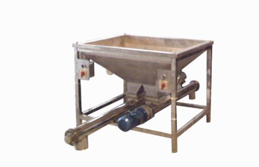 小型（xíng）絞龍輸送機廠家.jpg
