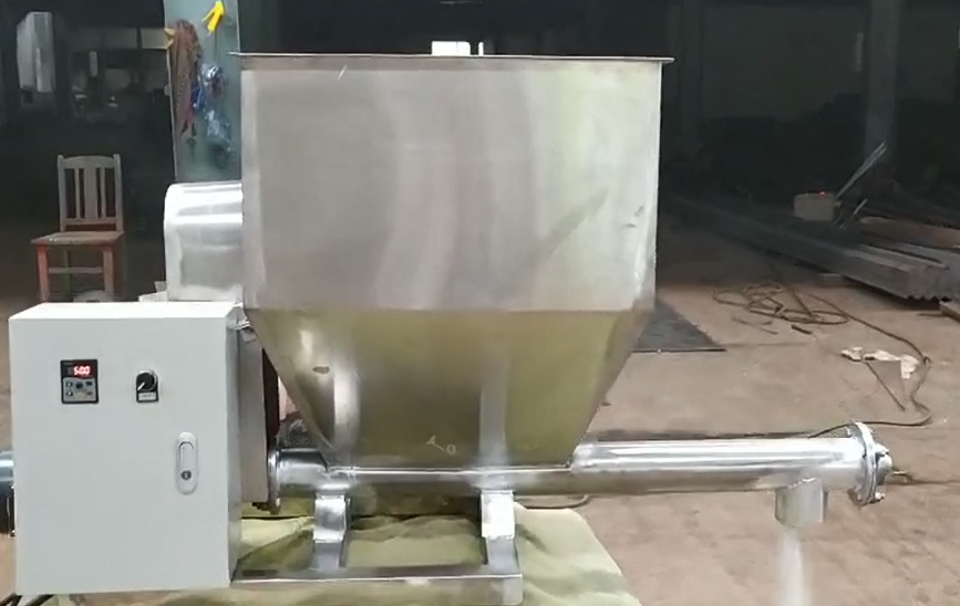 不鏽鋼螺旋給料機視頻-小型色母喂料機定製（zhì）